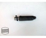 Suzuki GSX600F voetsteun rechts achter / rechter voetstep / voet step steun / footstep